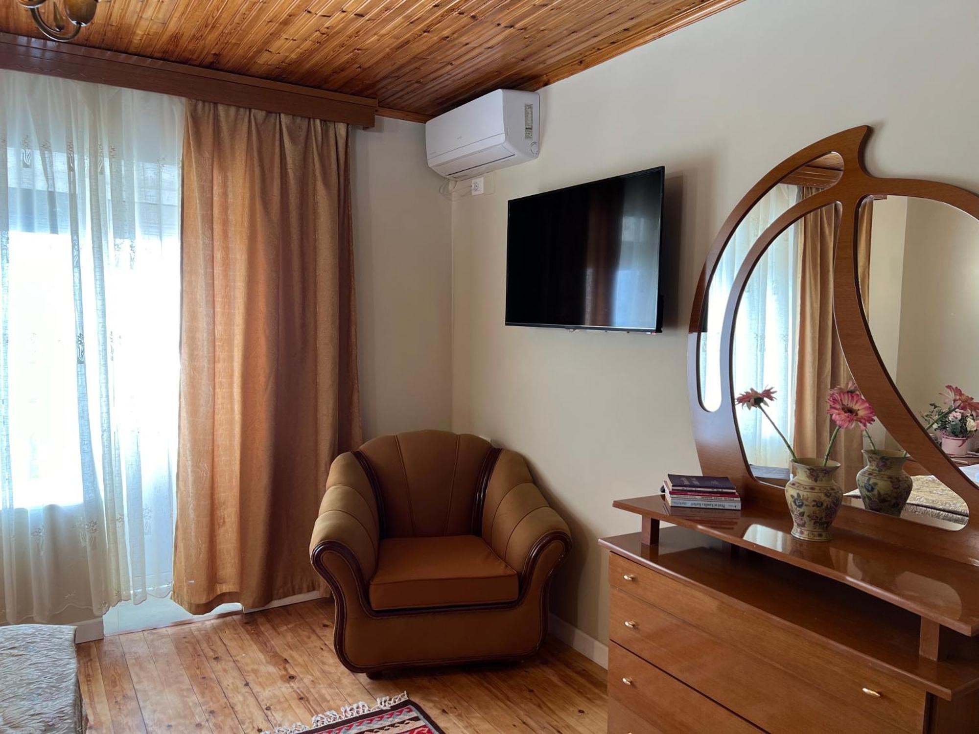 Garden Villa Guni Krujë 외부 사진