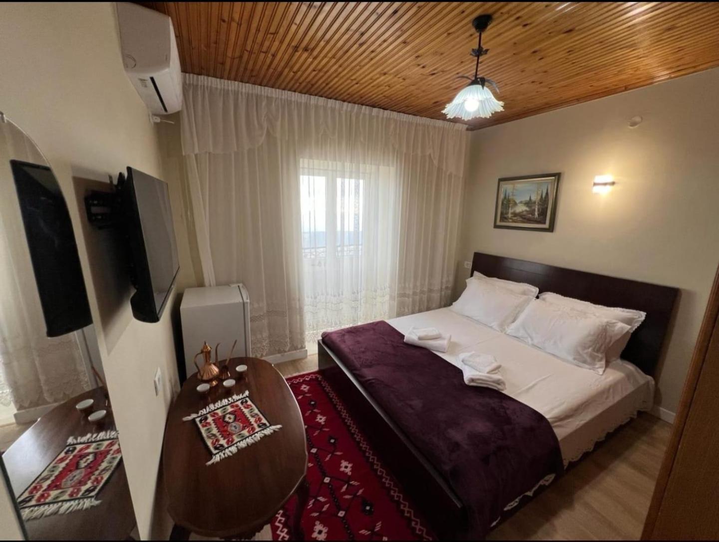 Garden Villa Guni Krujë 외부 사진