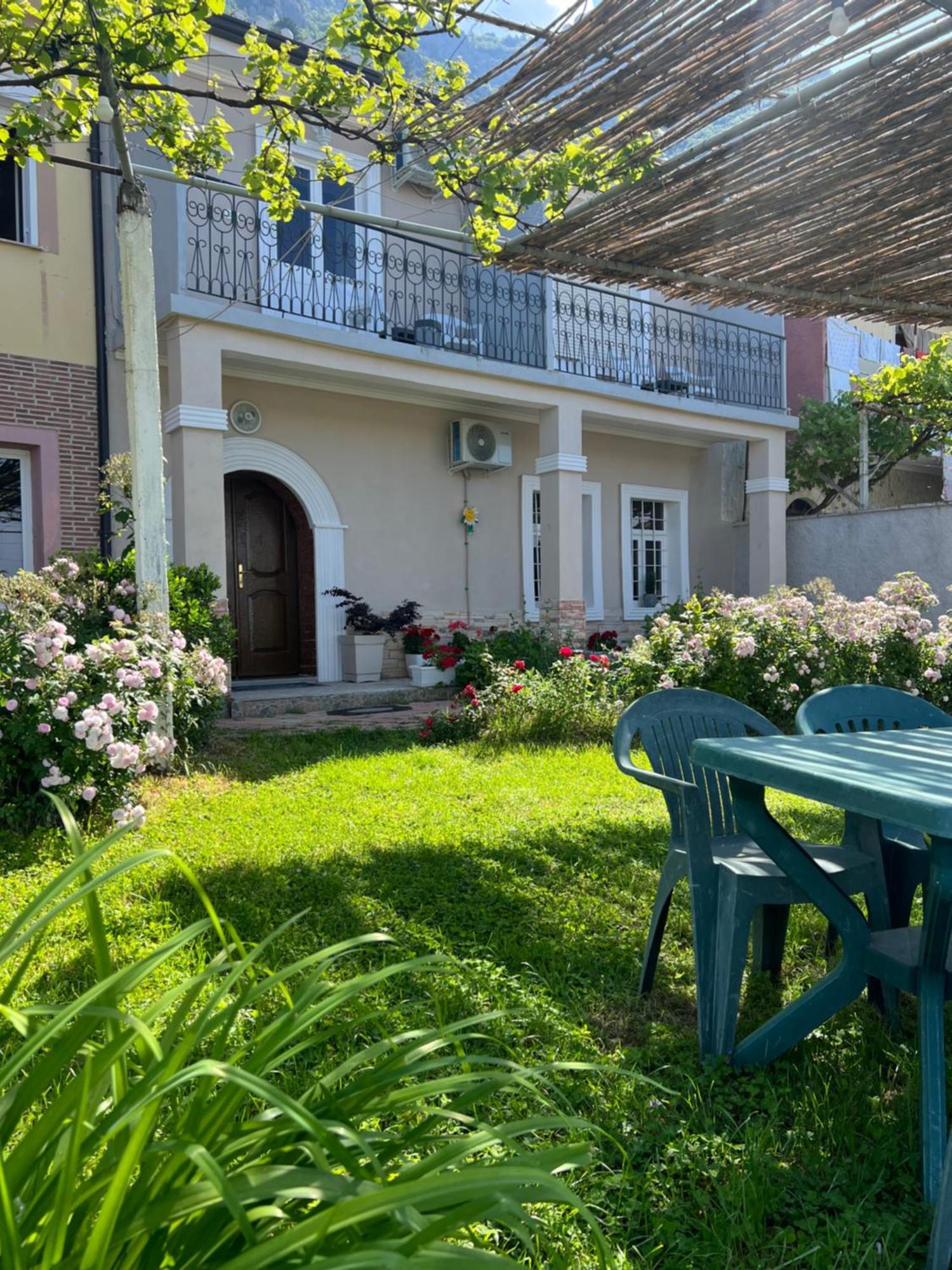 Garden Villa Guni Krujë 외부 사진